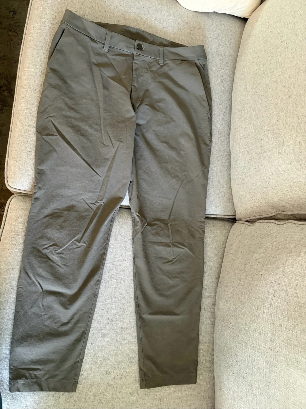 lululemon athletica Men's Olive Chino Pants